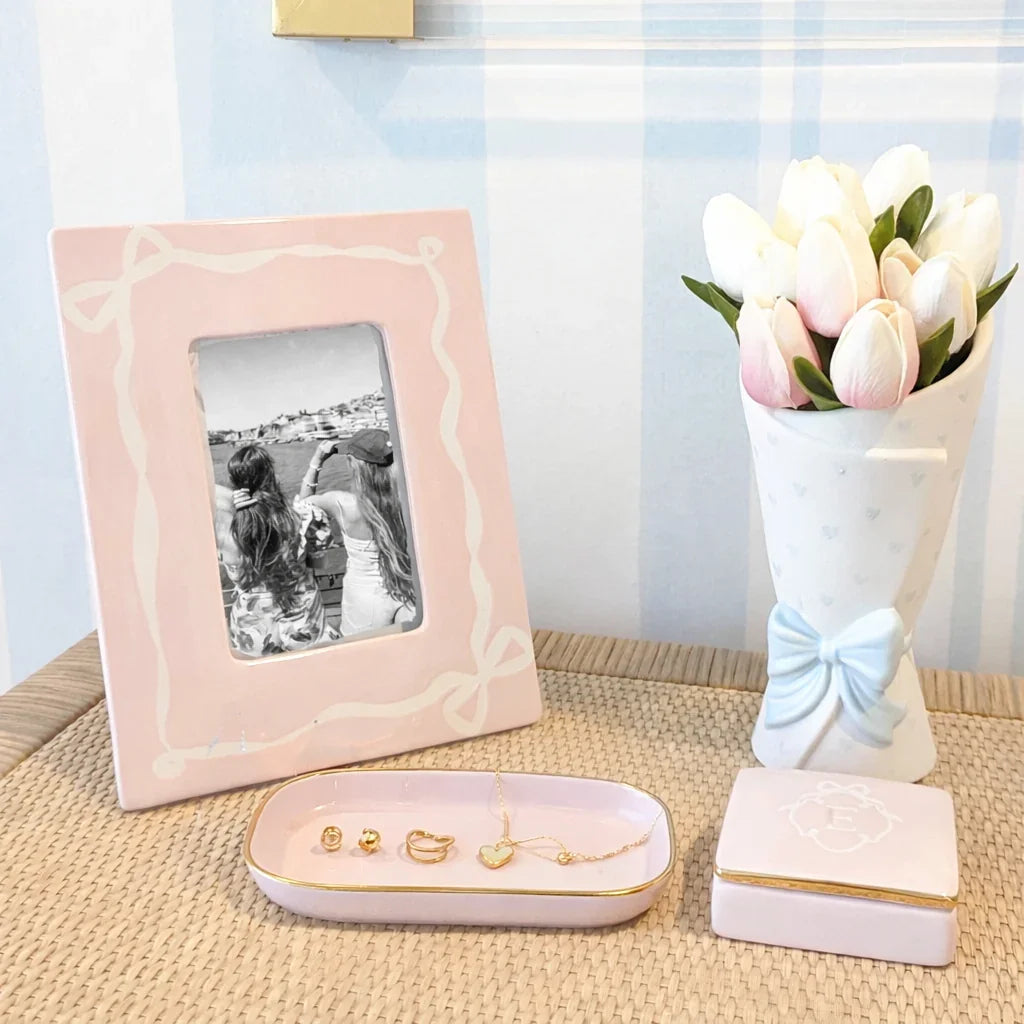 Bow Photo Frame | Dorm Decor Accessories