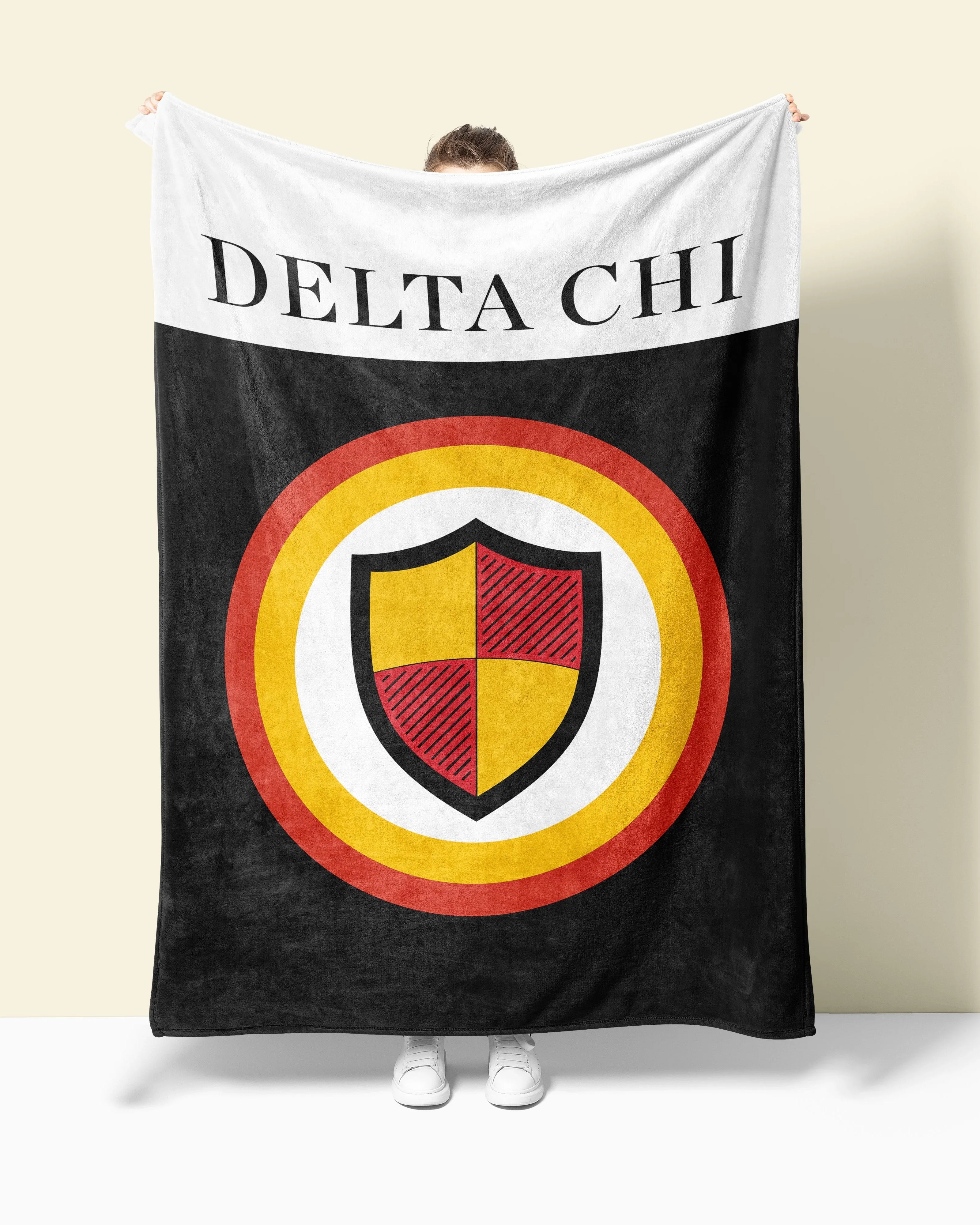 Delta Chi Sherpa Blanket XL 60x80 - Bullseye | D-Chi Gifts
