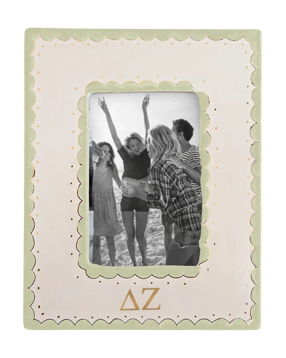 Delta Zeta Scallop Picture Frame | Sorority Big Little Gifts