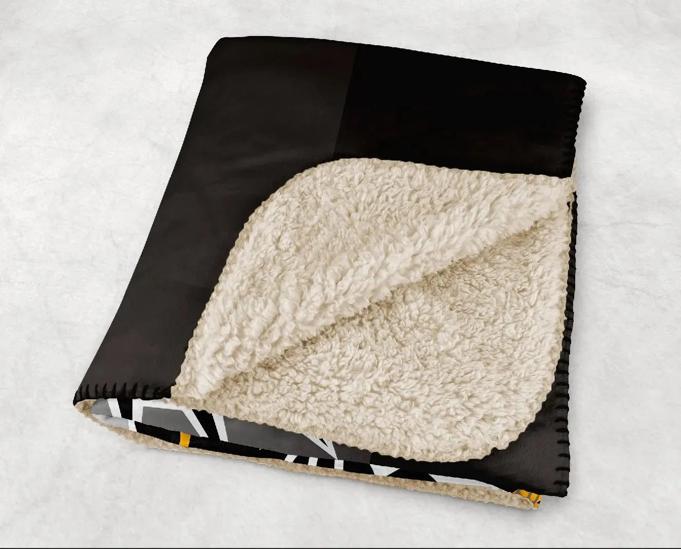 Fort Hays State University XL 60x80 Sherpa Throw Blanket - Gradient Throw Blankets