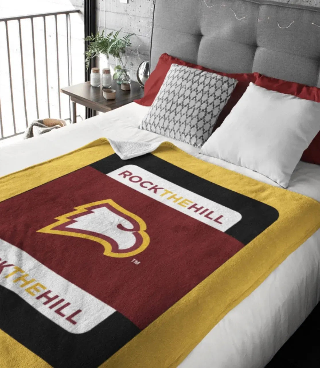 Winthrop University XL 60x80 Sherpa Throw Blanket - Rock the Hill Throw Blankets