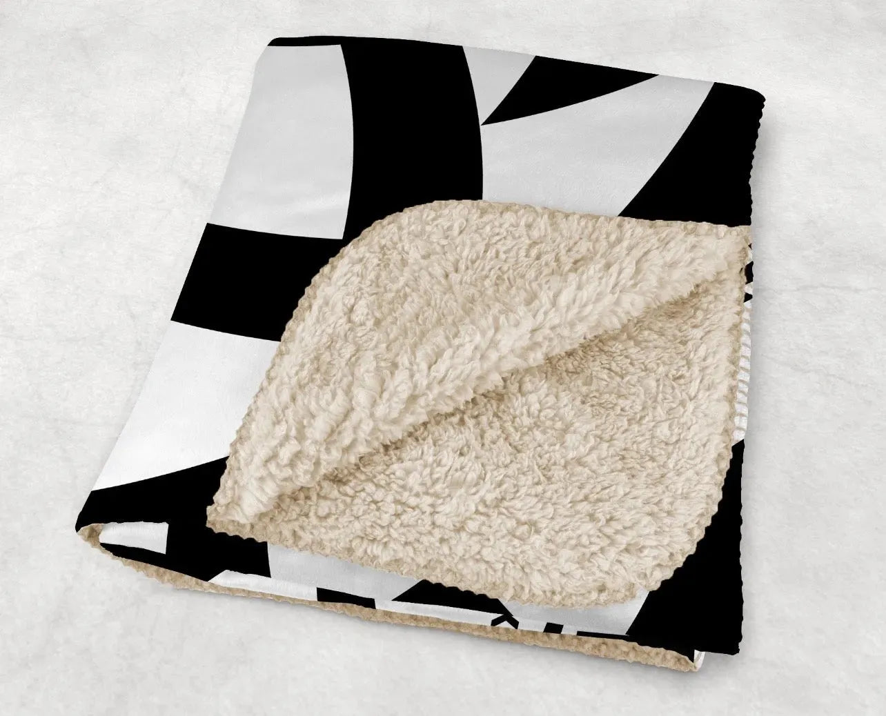 UNCW Sherpa Blanket Tribal Print - Black 60"x80" Throw Blankets