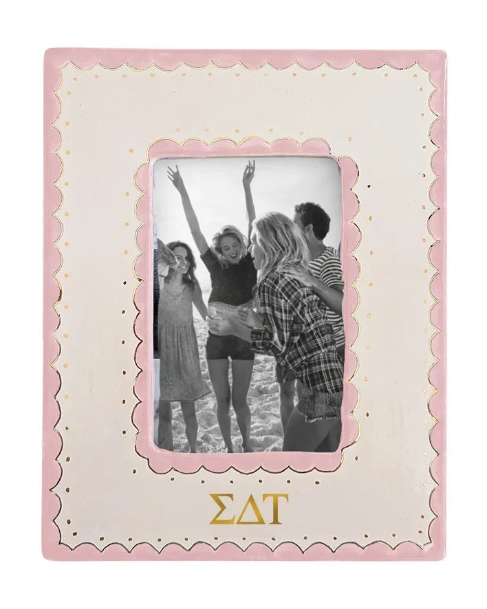 Sigma Delta Tau Scallop Picture Frame | Sig Delt Big Little Gifts