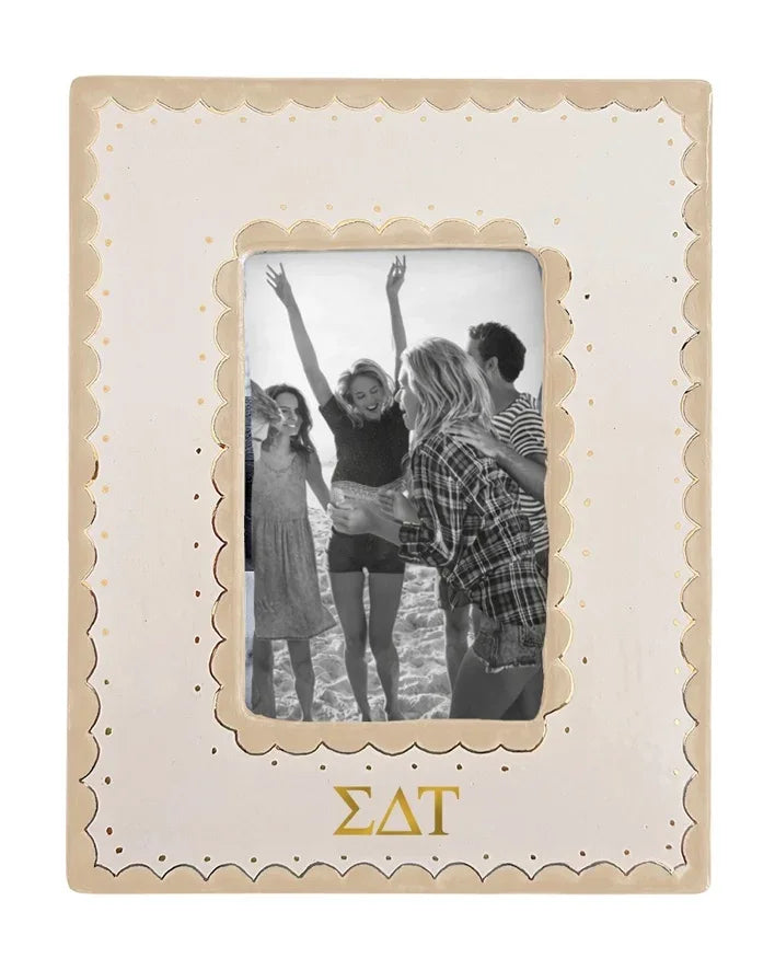 Sigma Delta Tau Scallop Picture Frame | Sig Delt Big Little Gifts