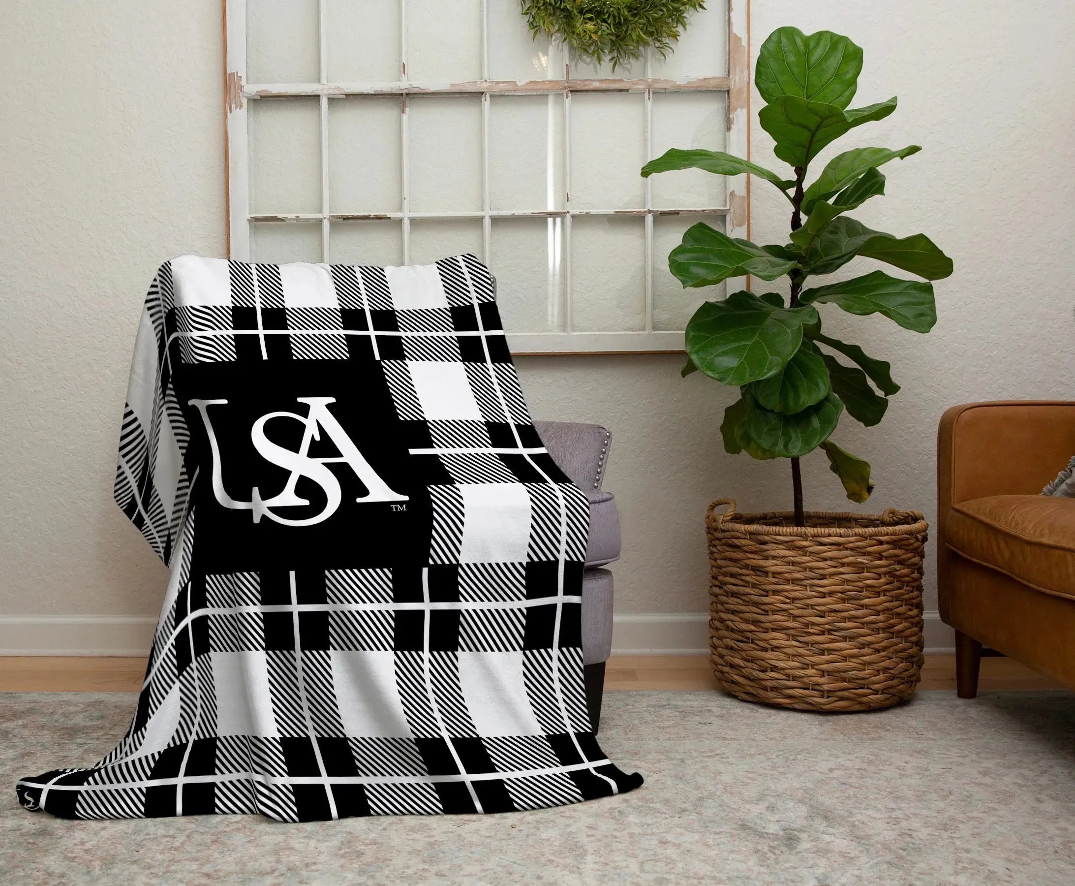 South Alabama USA Sherpa Blanket - Black Plaid 60"x80" Throw Blankets