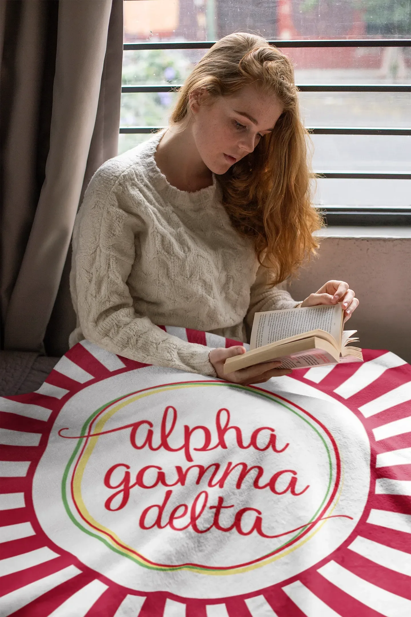 Alpha Gamma Delta XL 60x80 Sherpa Throw Blanket - Red Starburst Throw Blankets