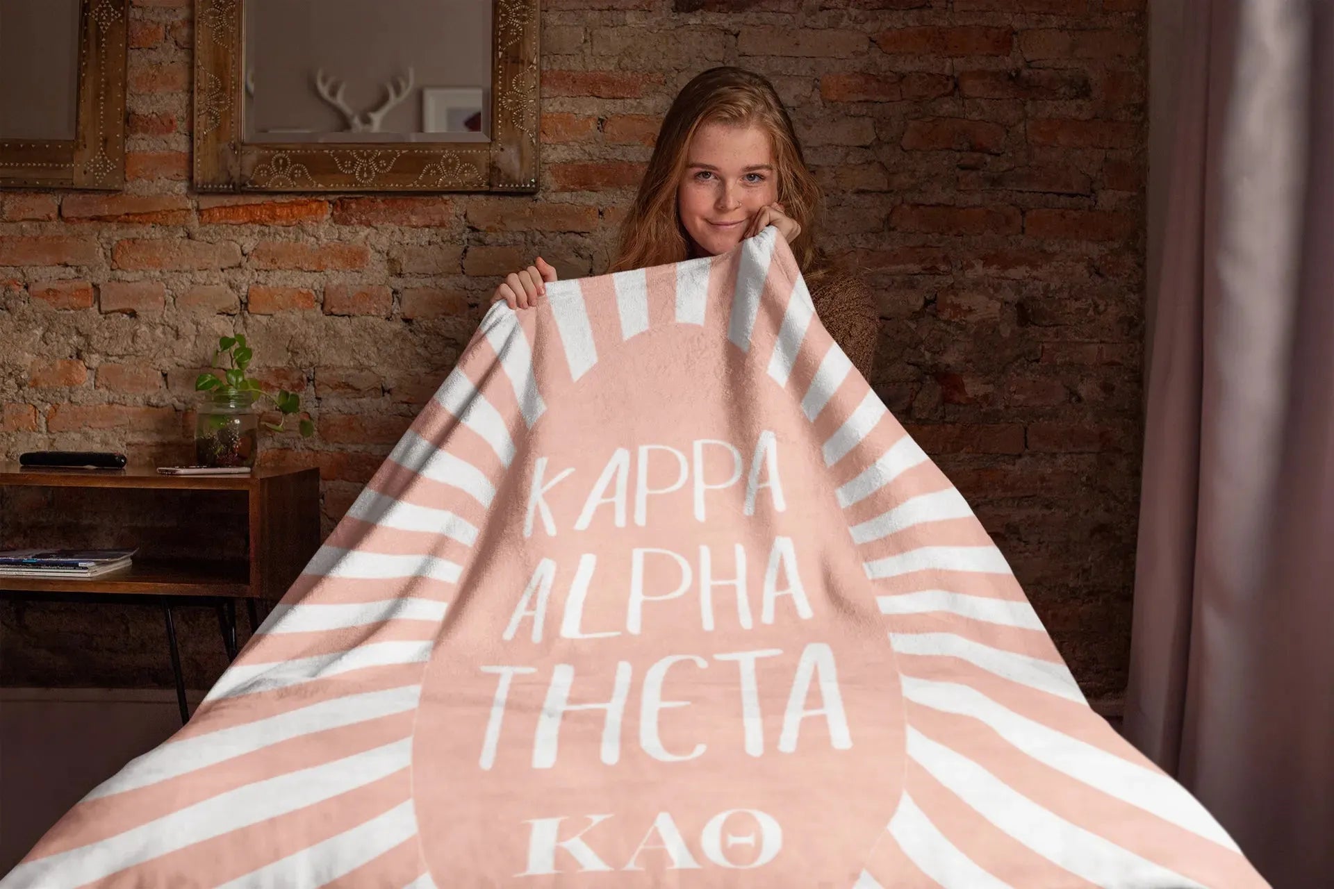 Kappa Alpha Theta XL 60x80 Sherpa Throw Blanket - Pink Starburst Throw Blankets