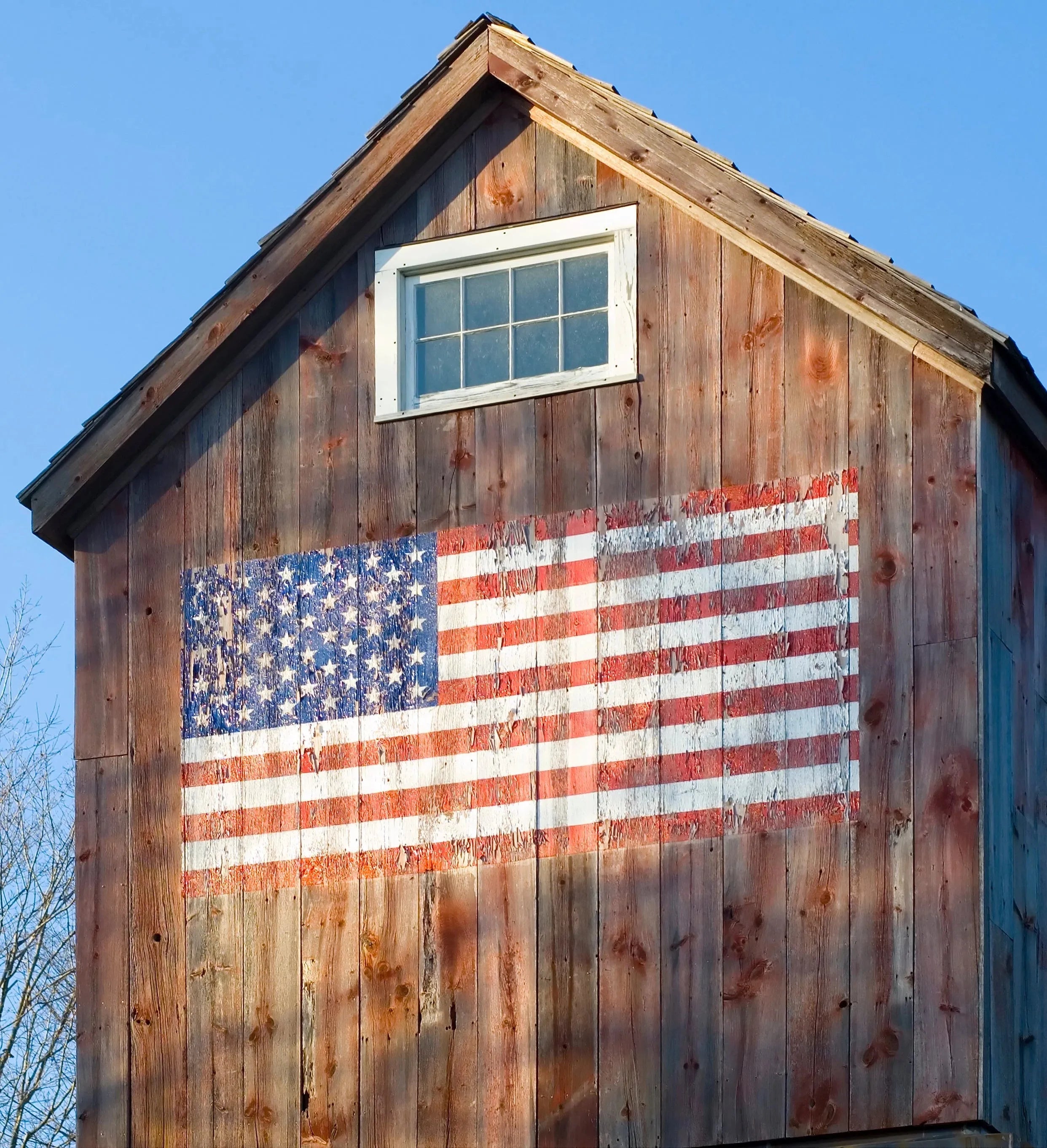 Patriotic Dorm Decor | Custom Americana College Gifts