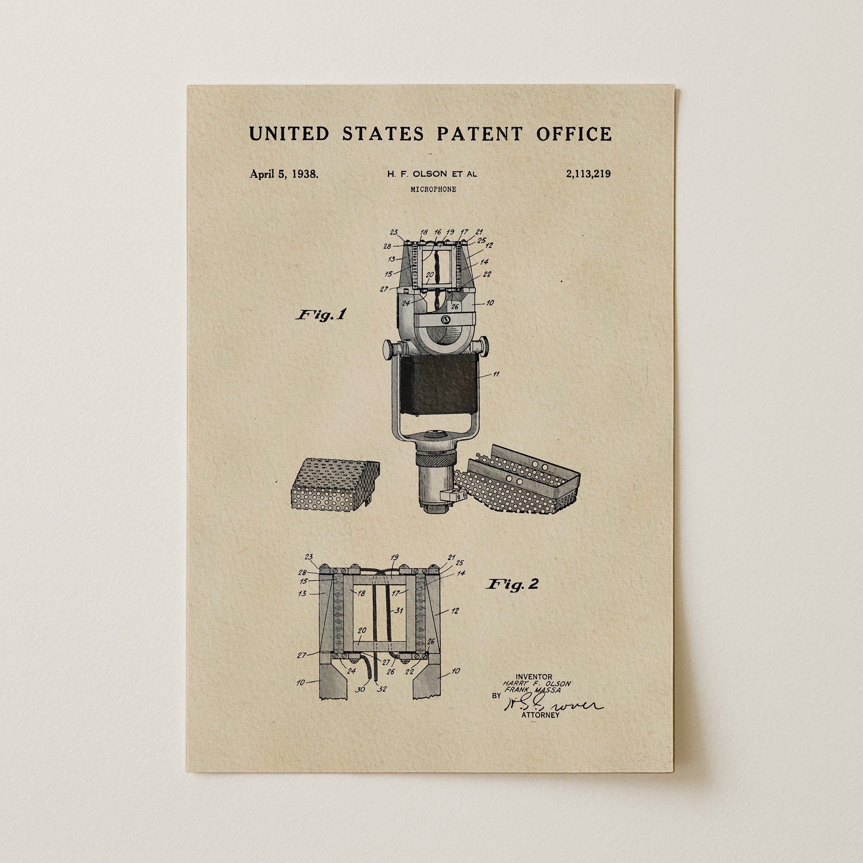 Microphone US Wall Print | Music-Theme Dorm Decor | Wall Art