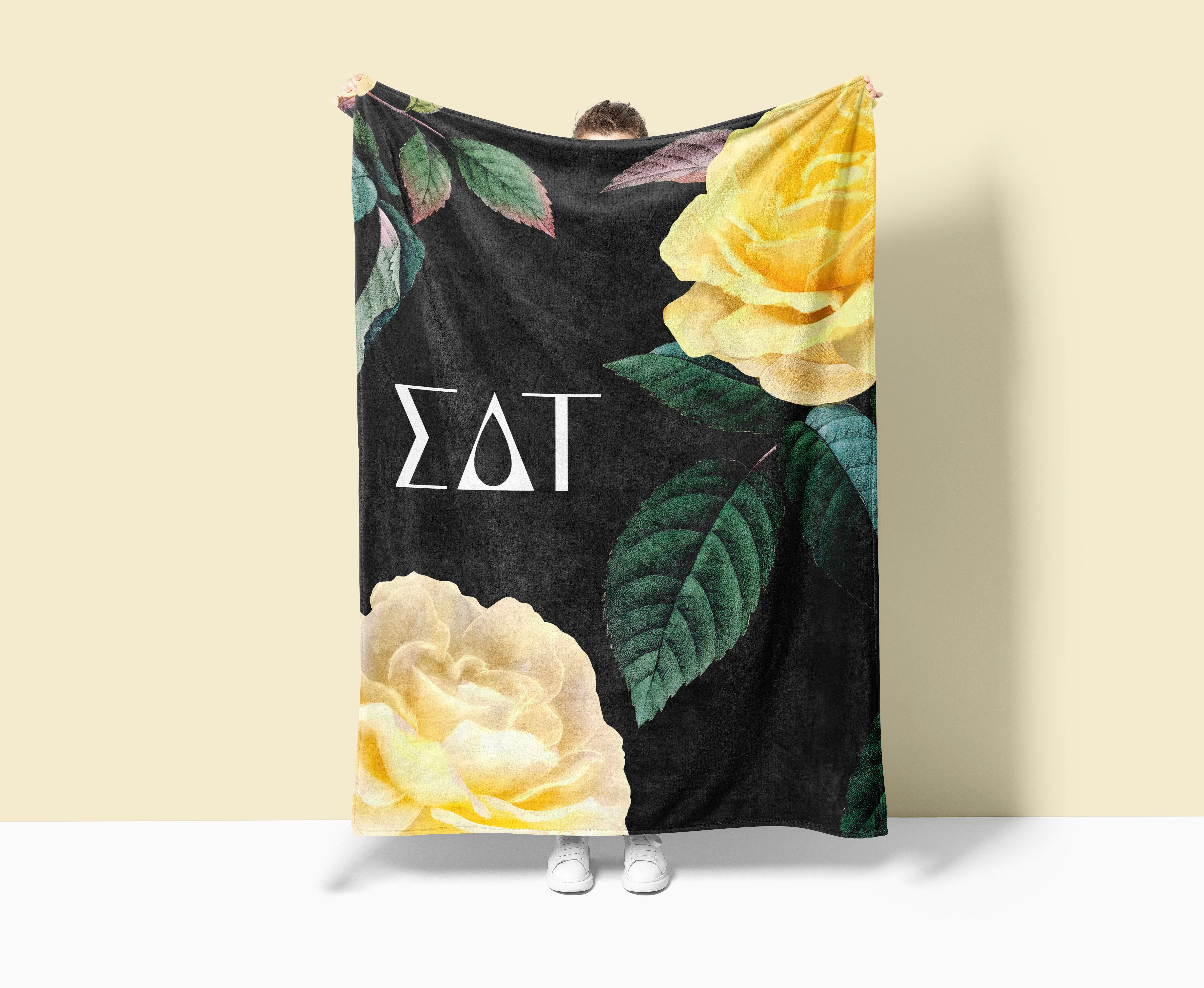Sigma Delta Tau Sherpa Blanket XL 60x80 Yellow Roses | Custom Gifts