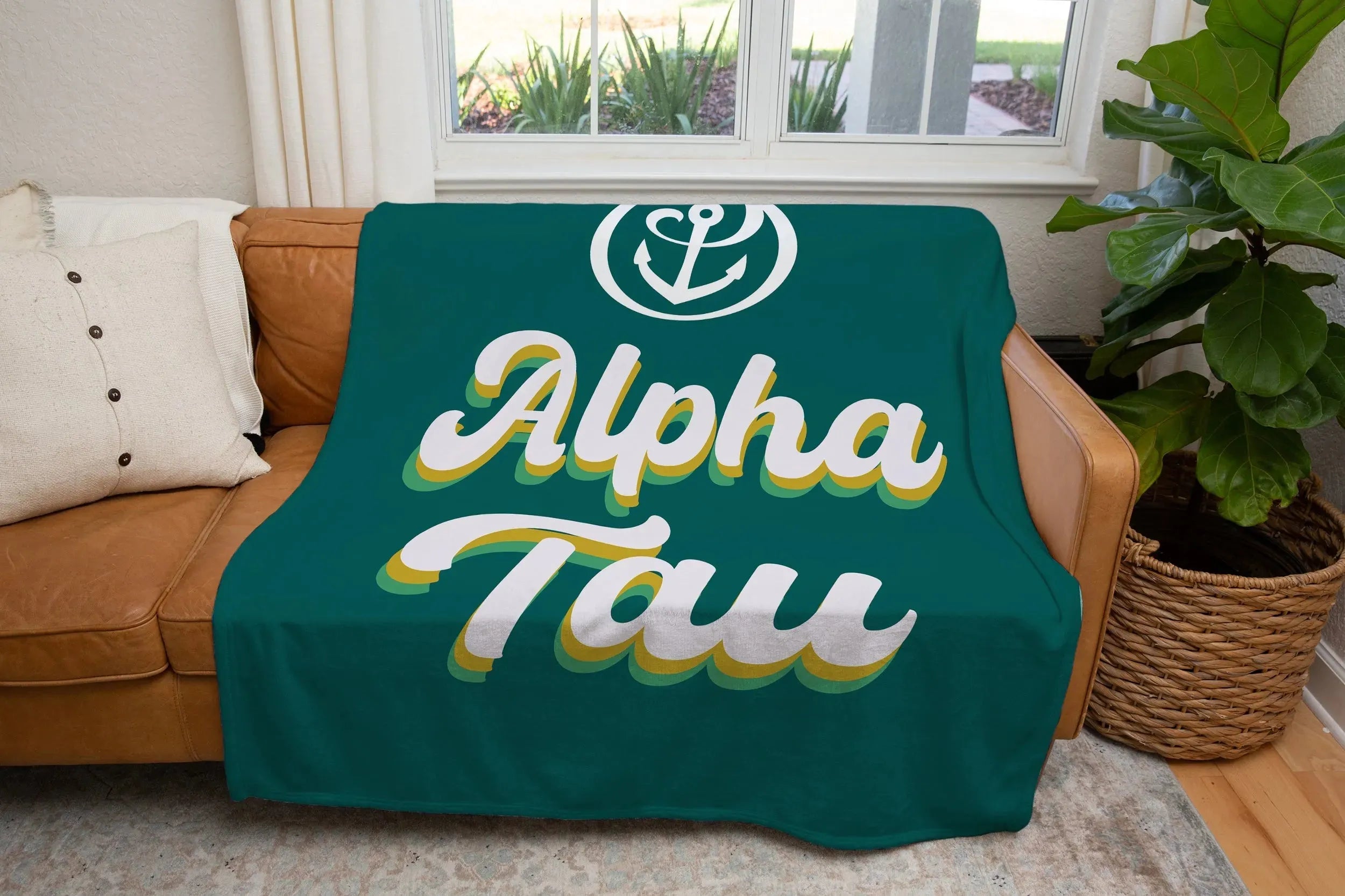 Alpha Tau Sherpa XL 60x80 Sherpa Throw Blanket - Retro Throw Blankets