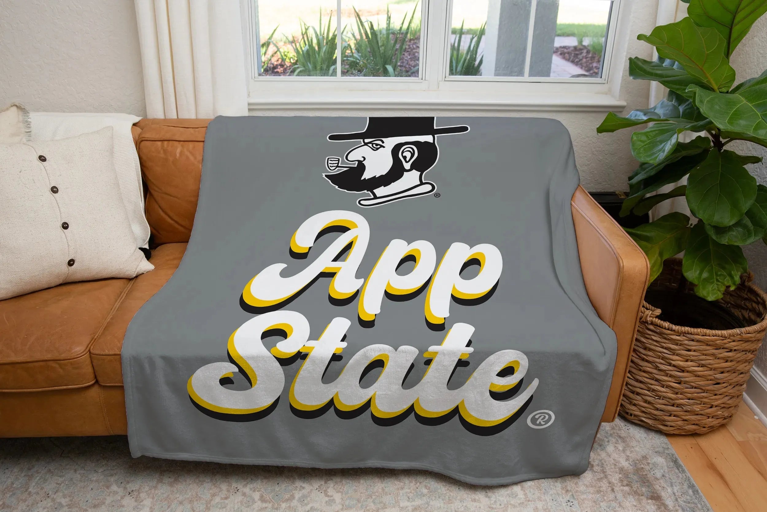 Appalachian State University XL 60x80 Retro Sherpa Blanket Throw Blankets