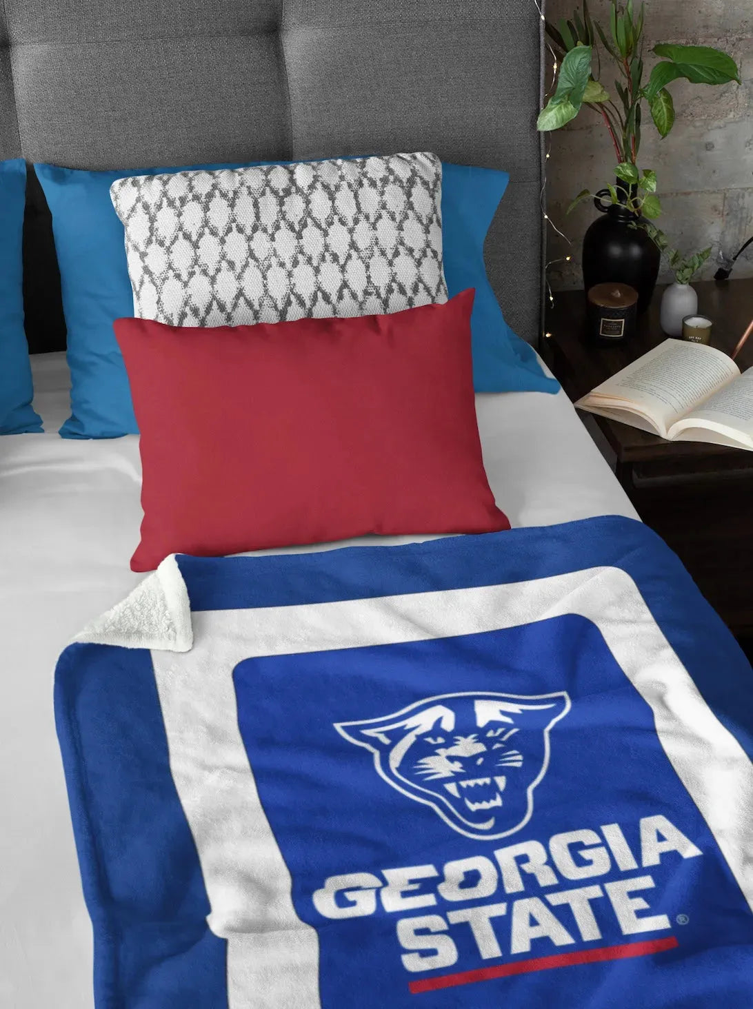 Georgia State University XL 60x80 Sherpa Blanket - Double Band Throw Blankets