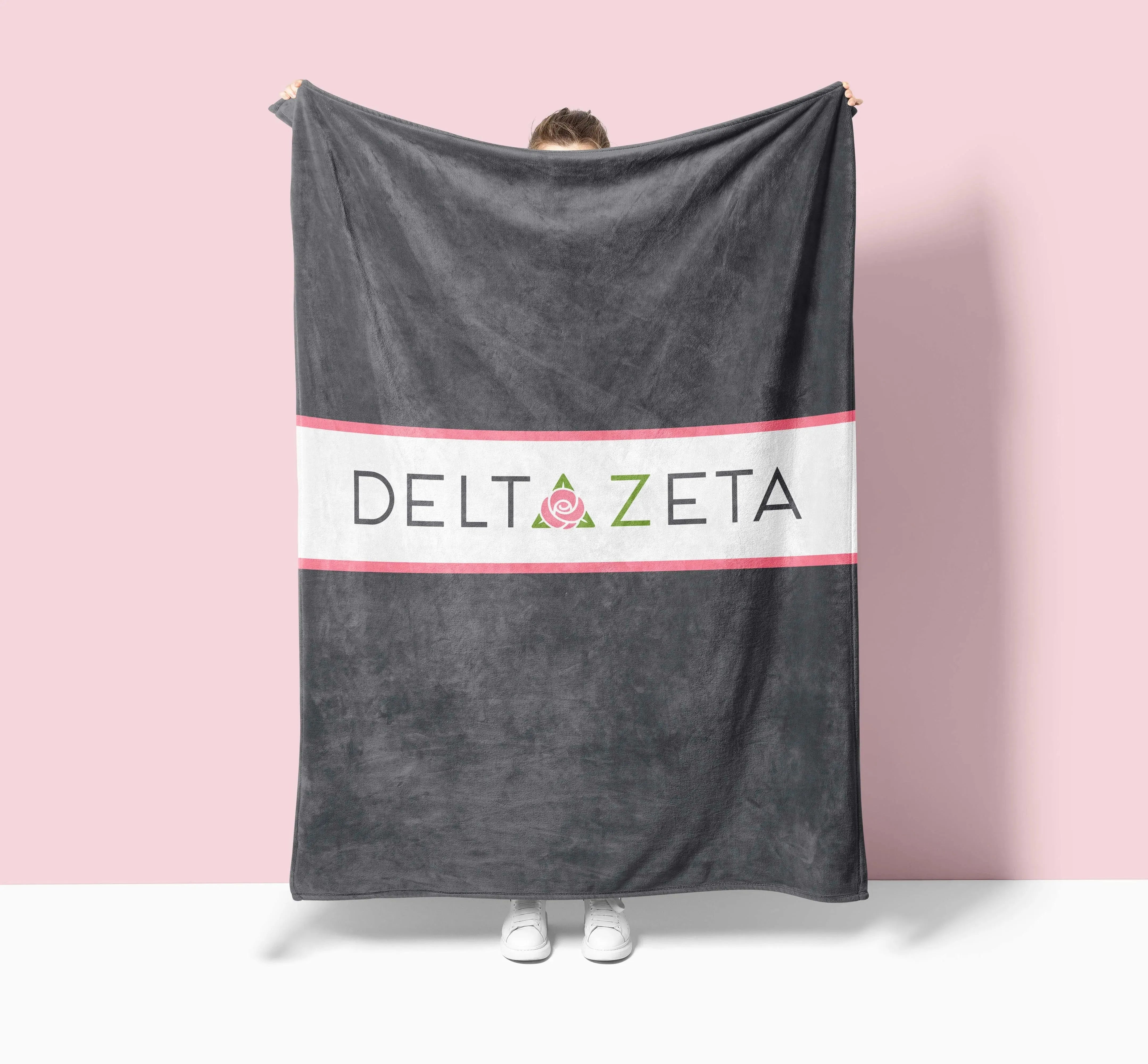 Delta Zeta XL 60x80 Traditional Sherpa Throw Blanket Throw Blankets