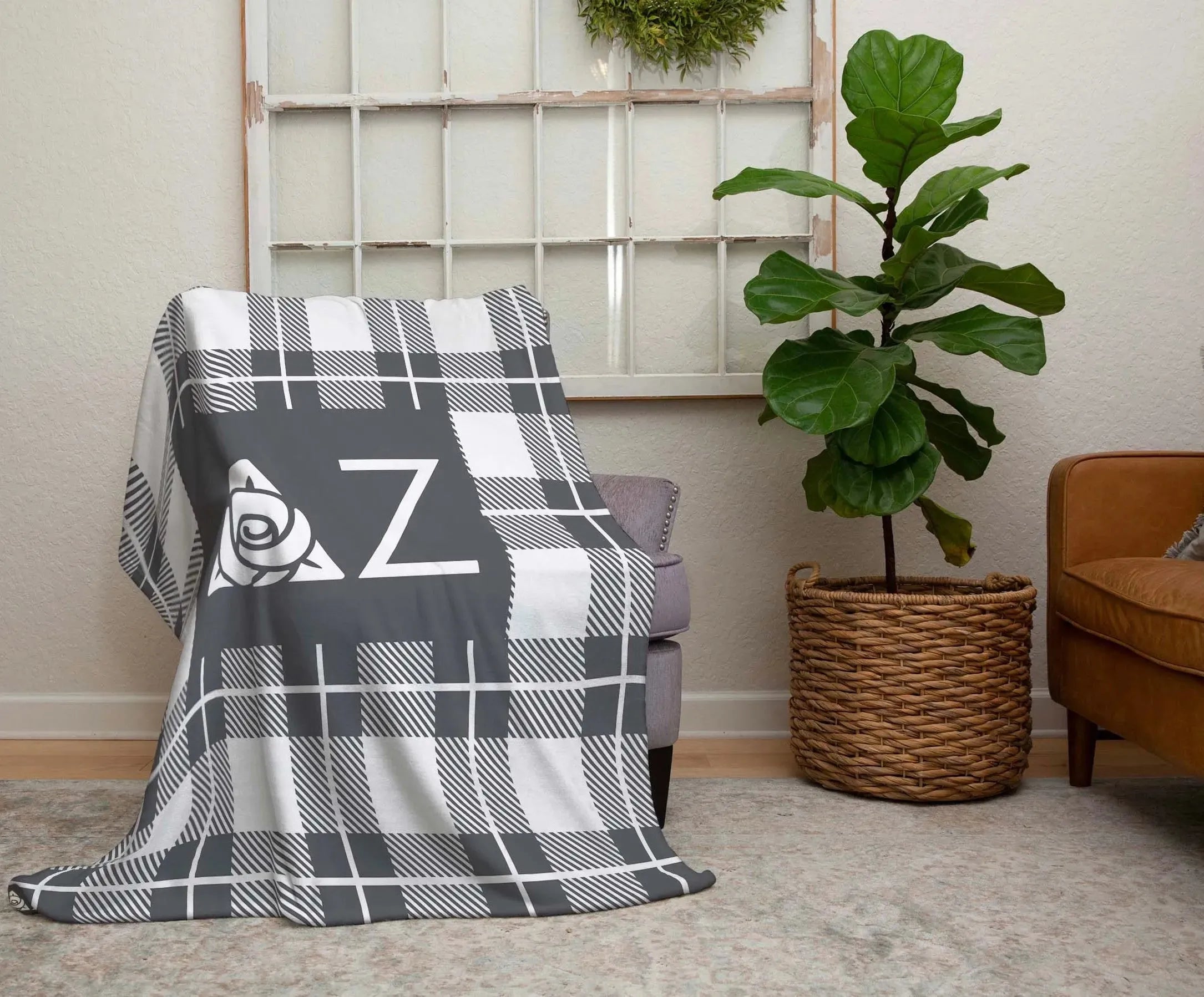 Delta Zeta XL 60x80 Plaid Sherpa Throw Blanket Throw Blankets