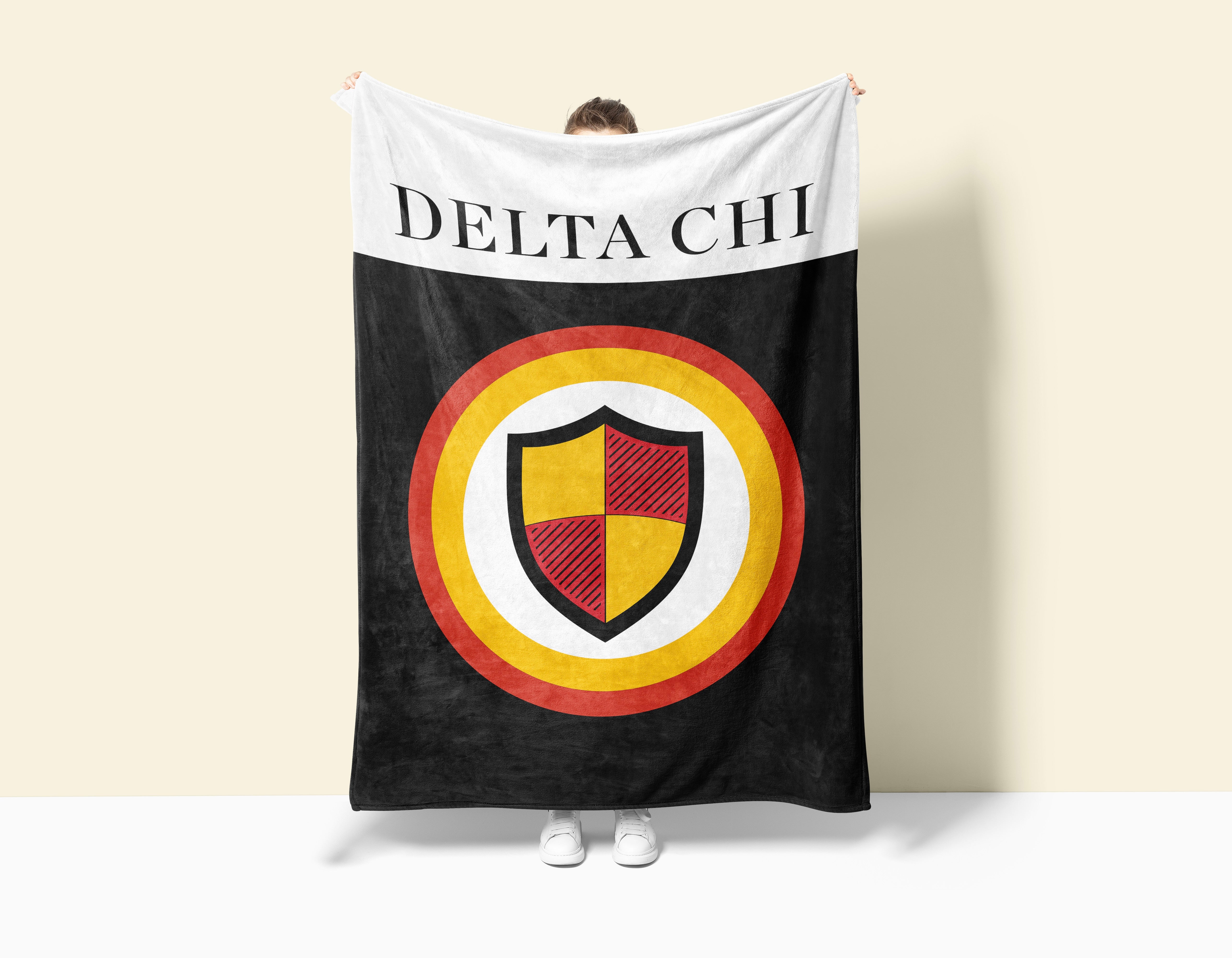 Delta Chi Sherpa Blanket XL 60x80 - Bullseye | D-Chi Gifts