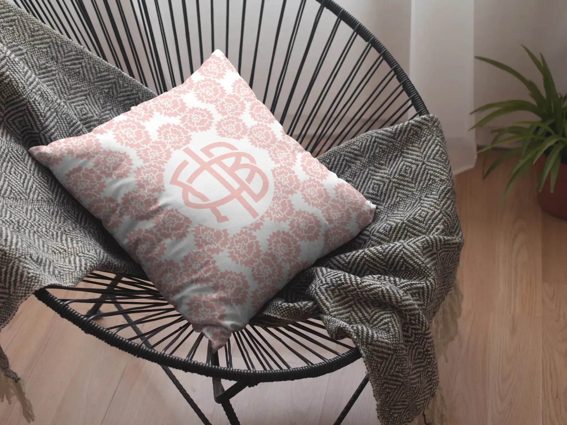 GPhiB 18" Throw Pillow Carnation Blush