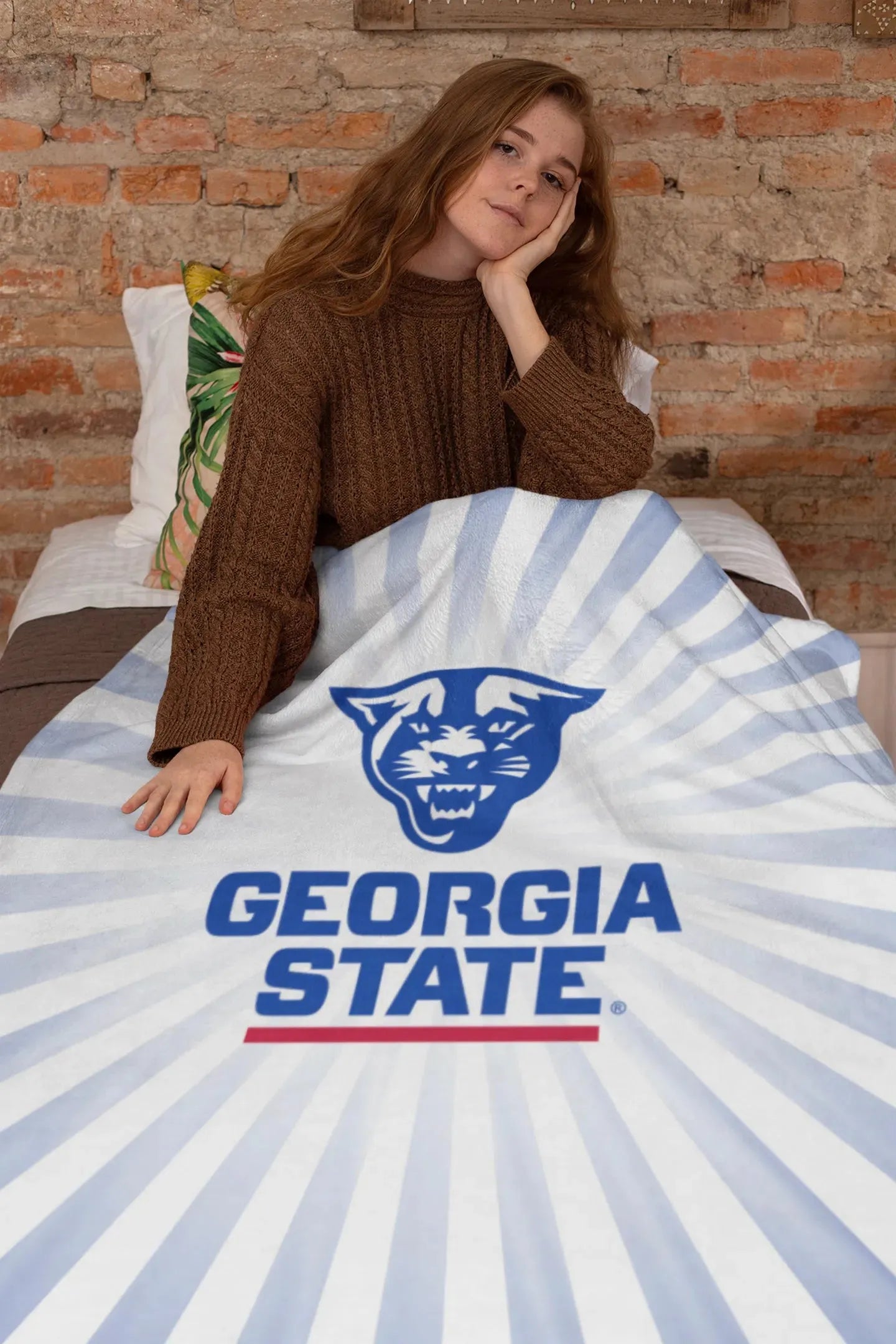 Georgia State University XL 60x80 Sherpa Blanket - Blue Starburst Throw Blankets