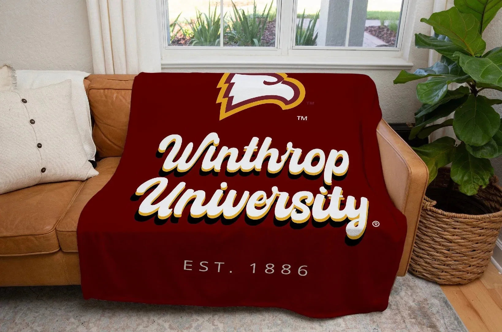 Winthrop University XL 60x80 Sherpa Throw Blanket - Retro Throw Blankets