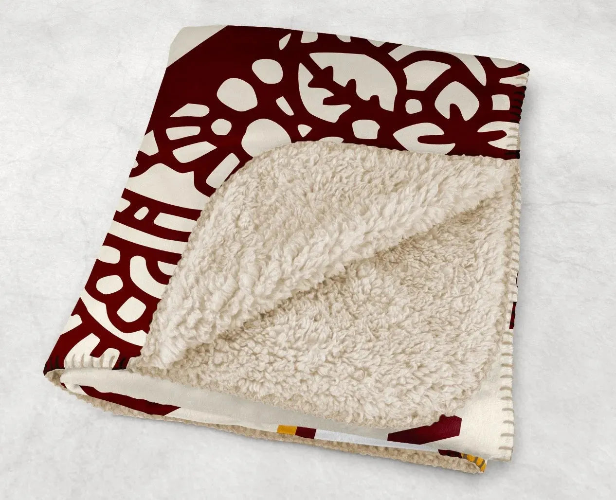 Winthrop XL 60x80 Mandala Heart Sherpa Throw Blanket Throw Blankets