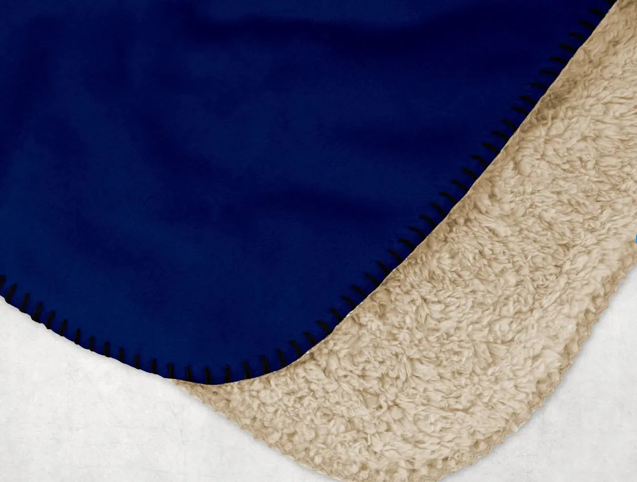 Belmont University Traditional Sherpa Blanket XL 60"x80" Throw Blankets