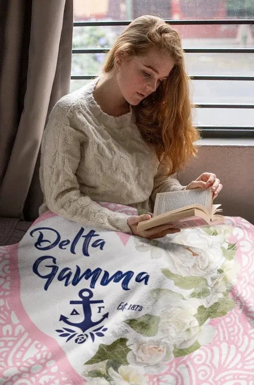 Delta Gamma XL 60x80 Sherpa Throw Blanket - Pink Mandala Heart Throw Blankets