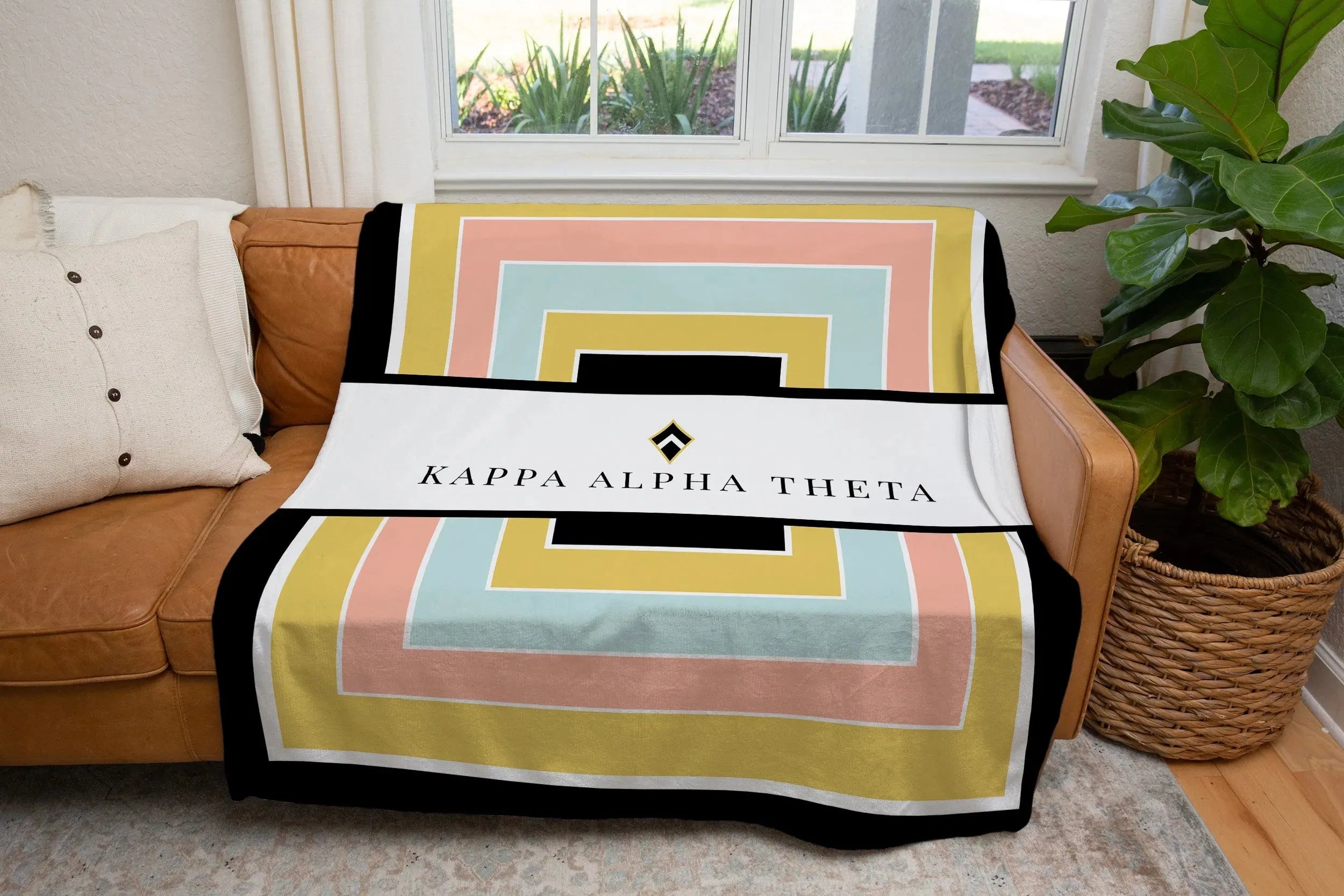 Kappa Alpha Theta XL 60x80 Sherpa Throw Blanket - Geo Throw Blankets