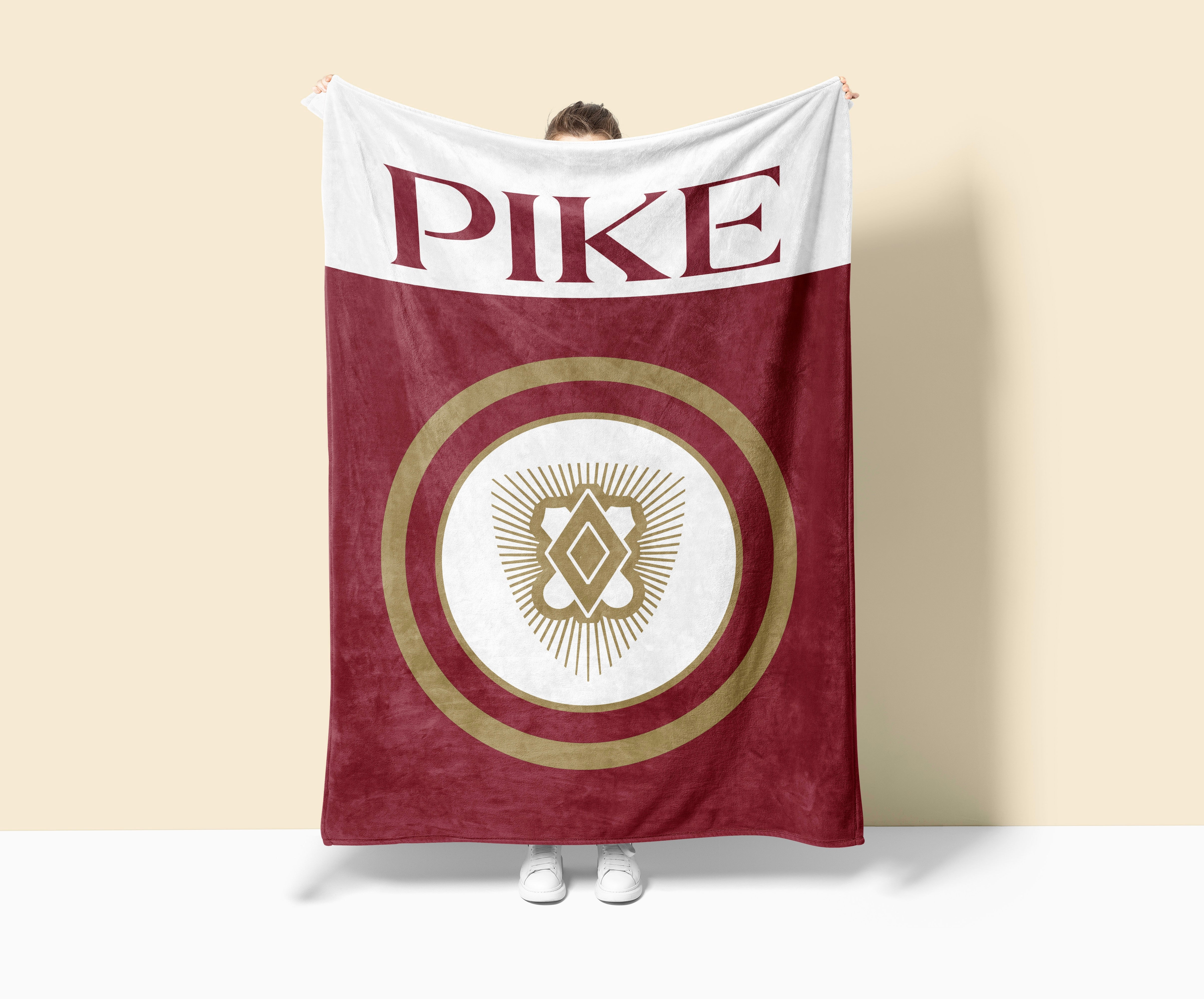 PIKE Sherpa Blanket XL 60x80 - Bullseye | Pi Kappa Alpha Gifts | Decor