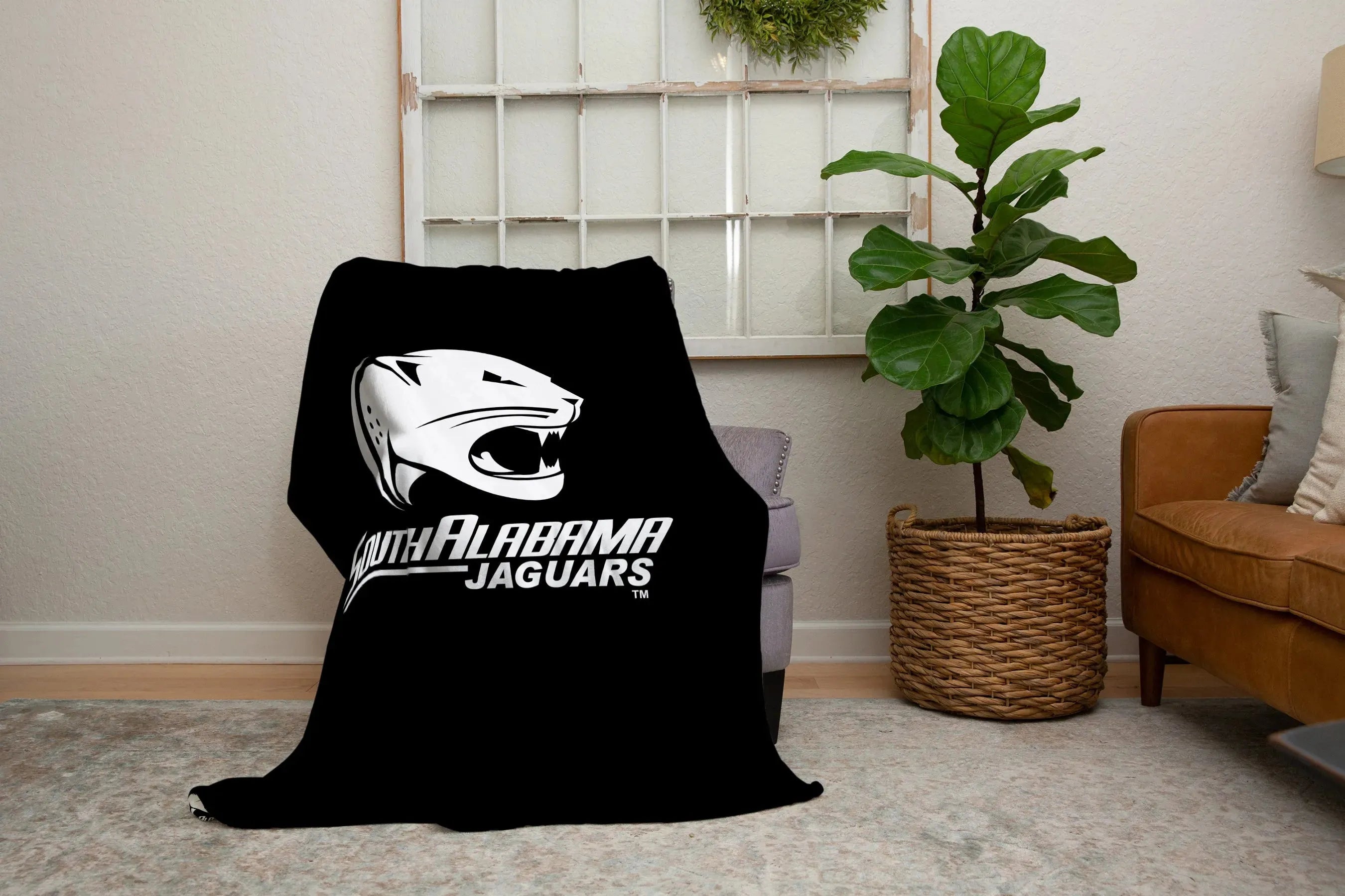 University of South Alabama XL 60x80 Sherpa Blanket - Black Throw Blankets