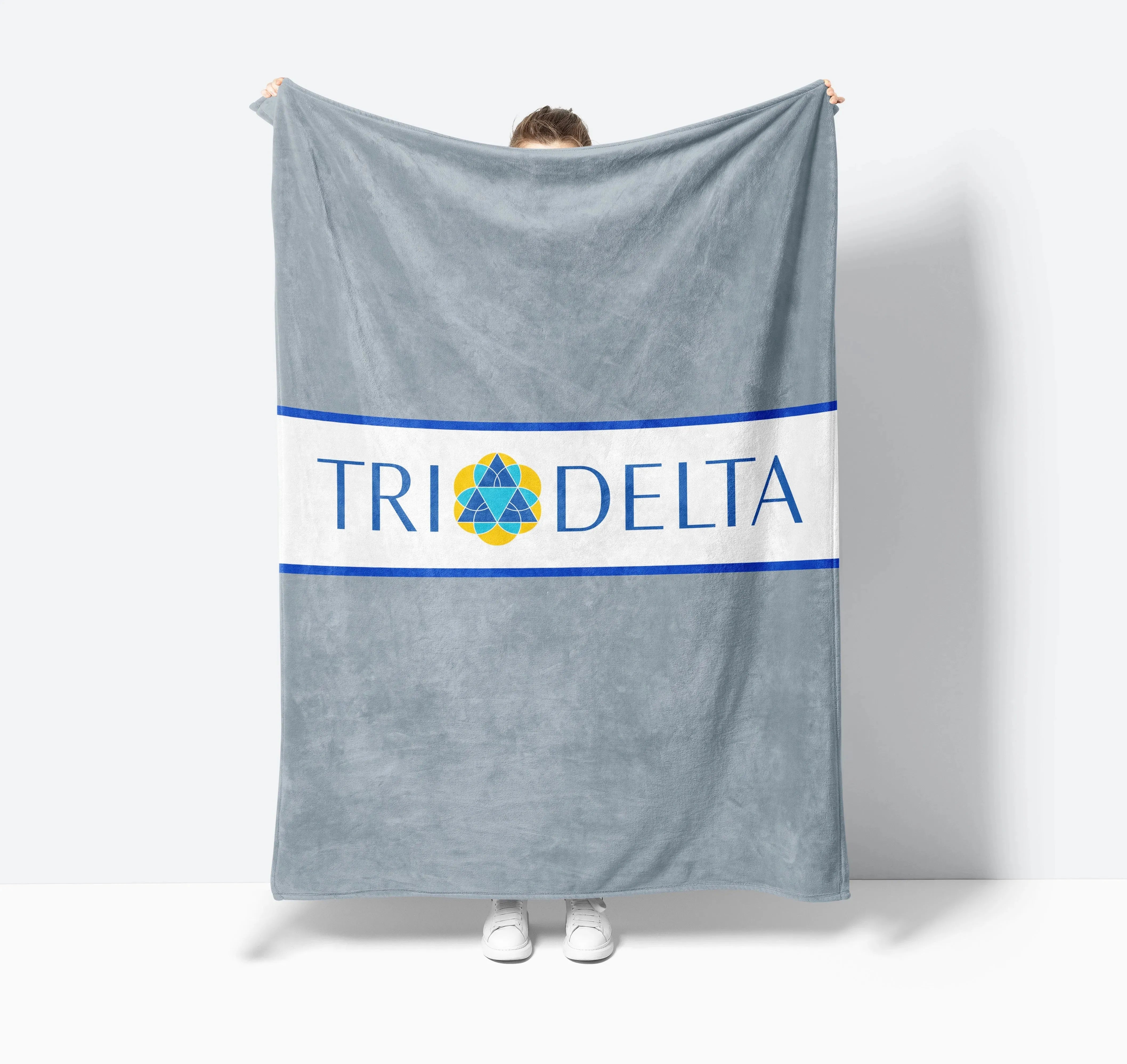 Tri Delta XL 60x80 Traditional Sherpa Throw Blanket Throw Blankets