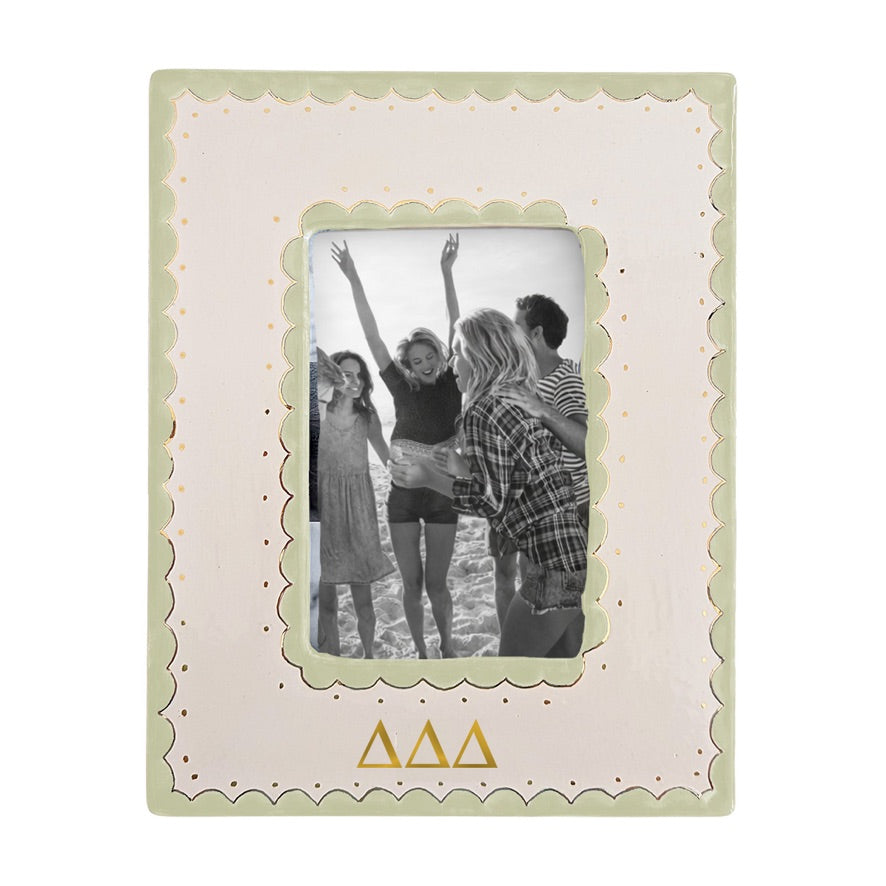 Tri Delta Scallop Picture Frame