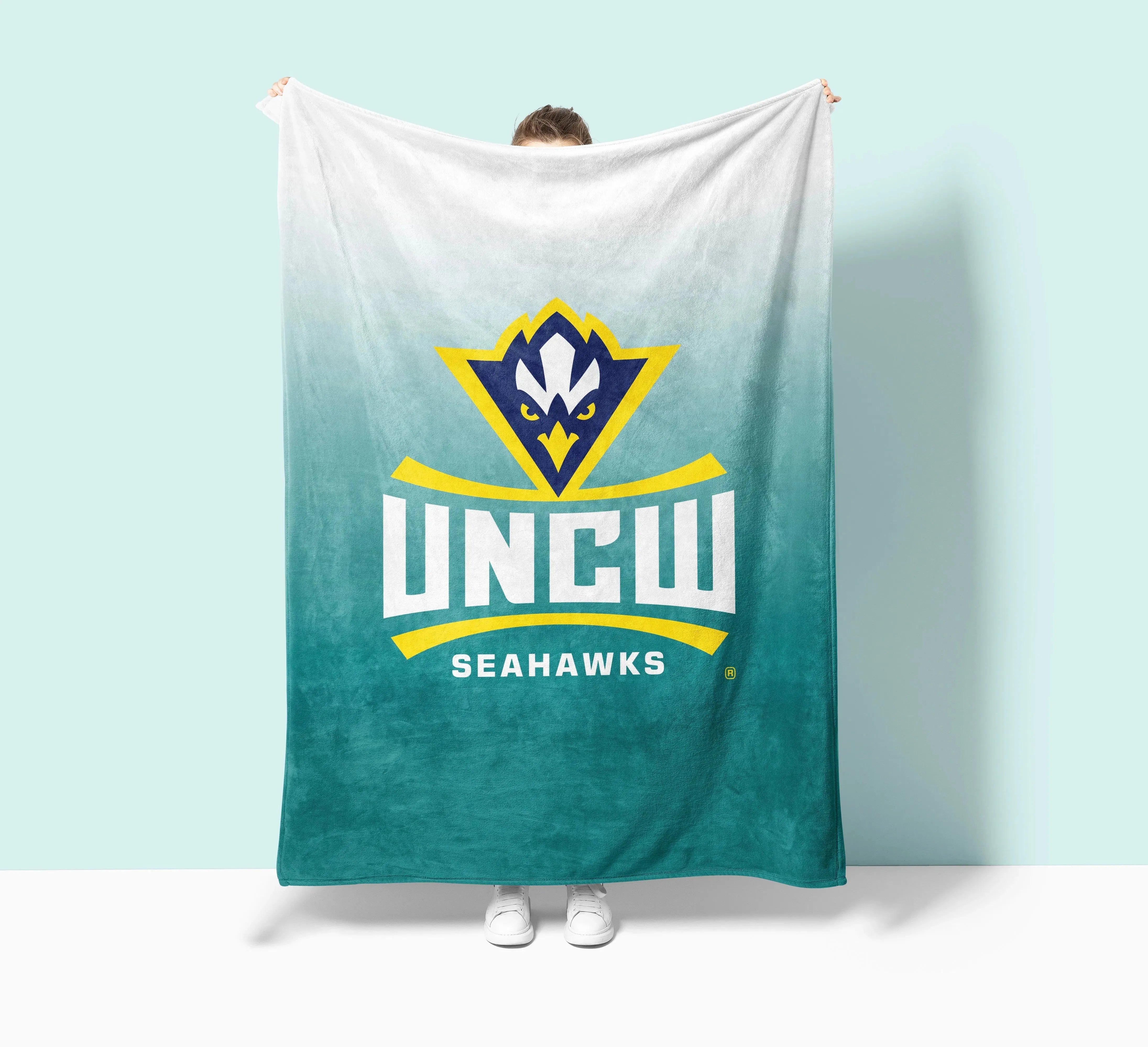 UNCW XL 60x80 Sherpa Throw Blanket - Teal Gradient - 60"x80" Throw Blankets